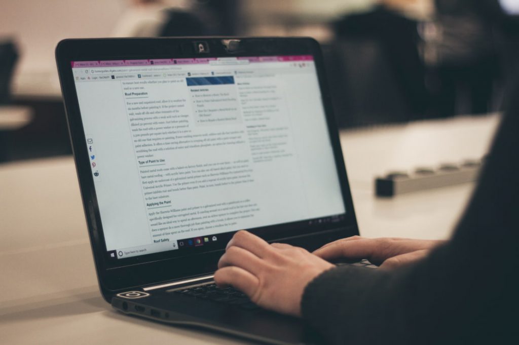 How To Use Your E-Commerce Blog To Attract New Followers And Sales